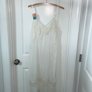 Vintage lingerie size 38